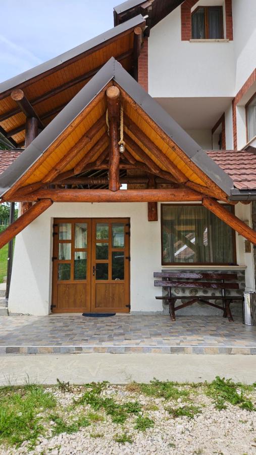 Pensiunea Tesoro Corbeni Exterior photo